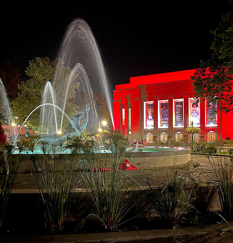 Fountain und Auditorium der Indiana University